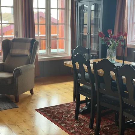 아파트 3-story Perfect For Up To 10 Guests