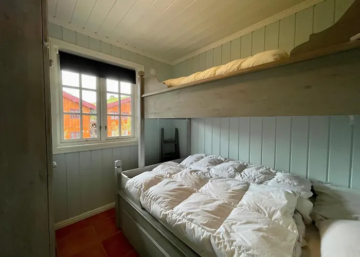 3-story Perfect For Up To 10 Guests *