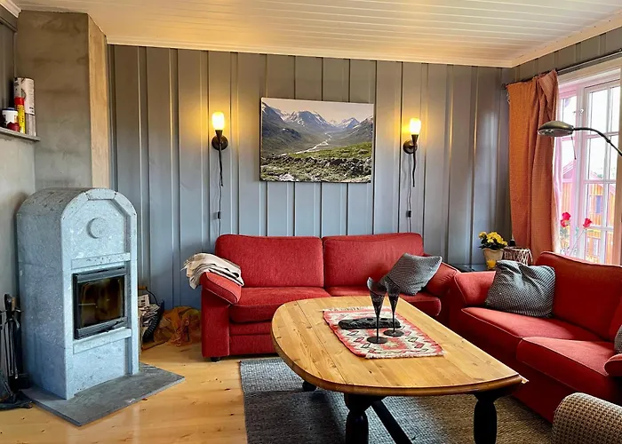 3-story Perfect For Up To 10 Guests * Beitostolen